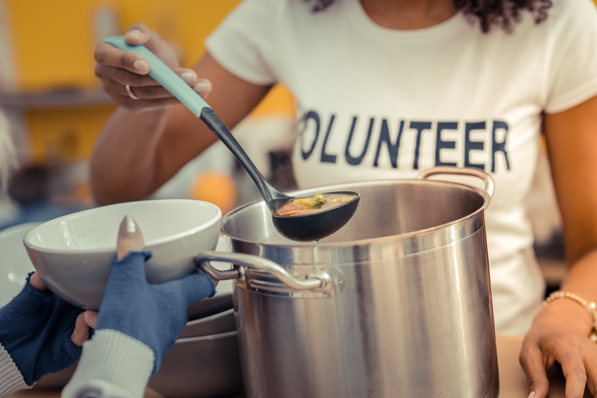 soup kitchen volunteer bath